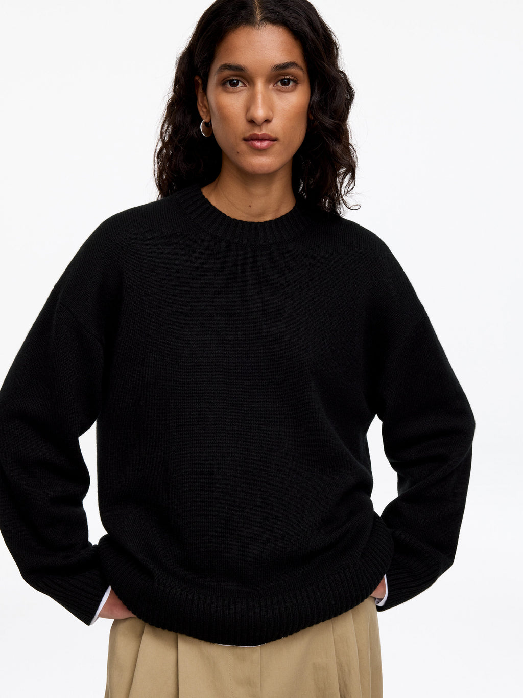 Oversized Pure Cashmere Jumper​ - Black - Image 5