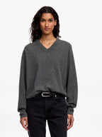Relaxed Cashmere V-Neck Jumper - Grey