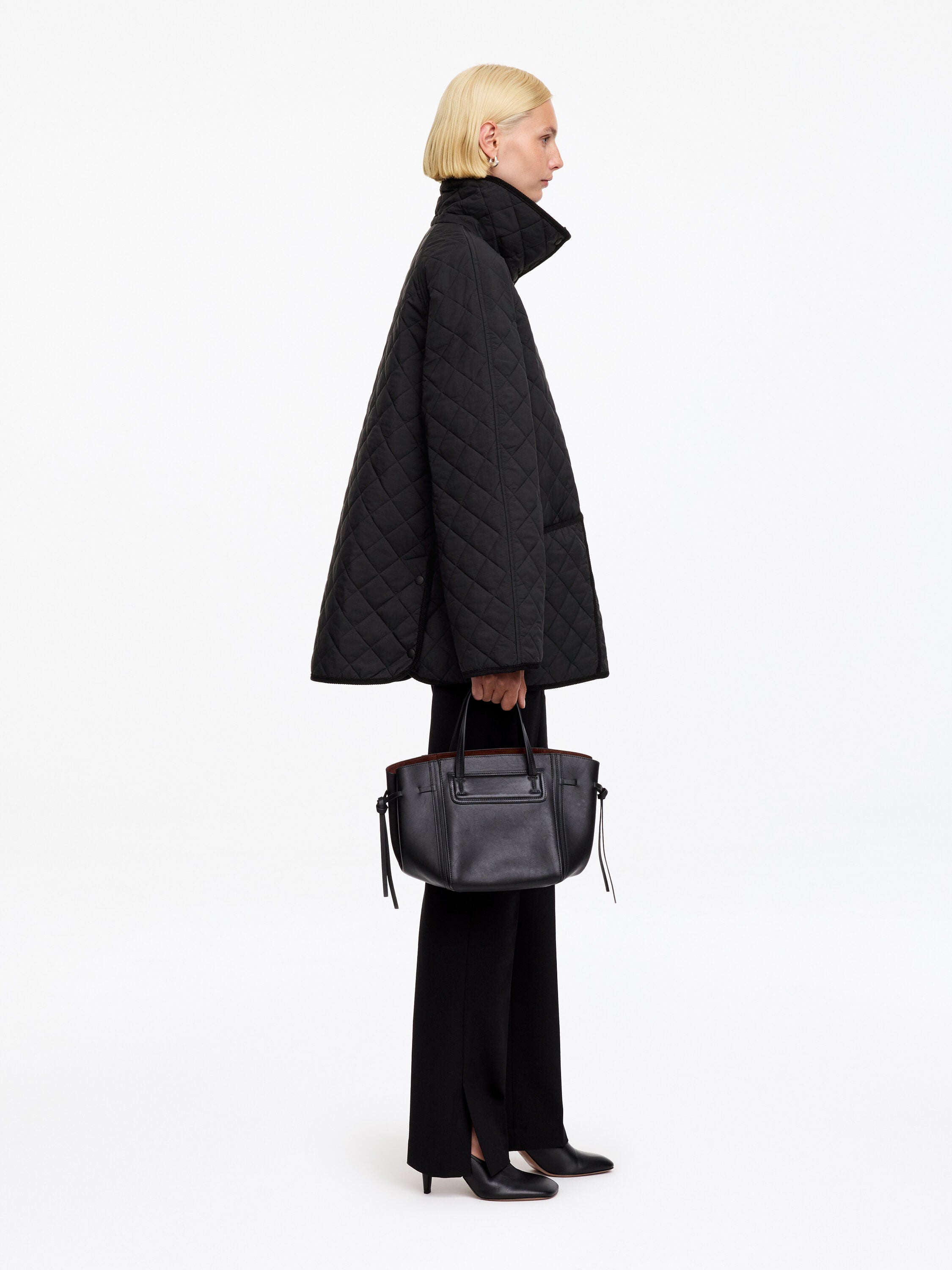 Relaxed Quilted Jacket - Black - Image 3
