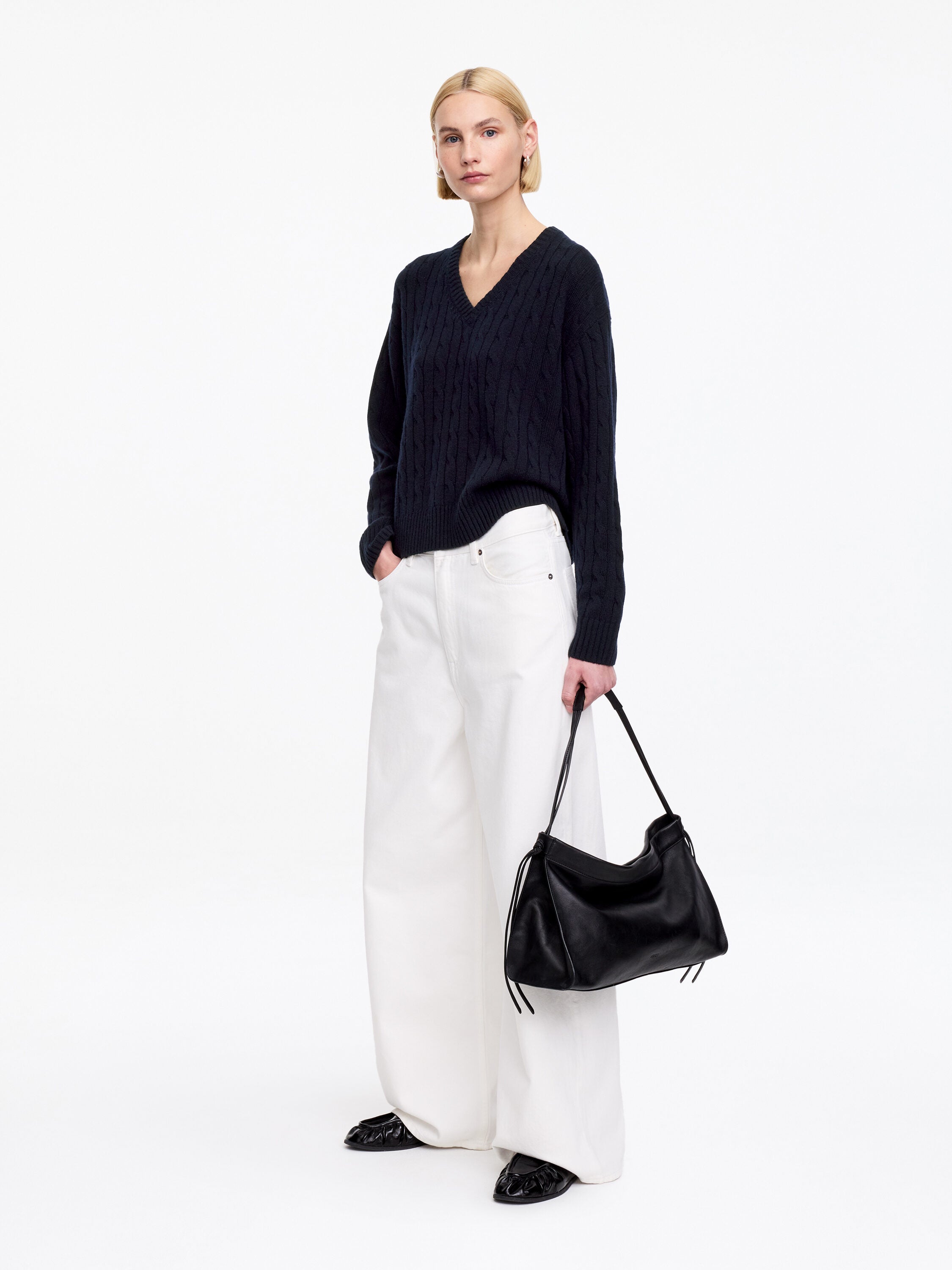 Pure Cashmere V-Neck Jumper - Blue - Image 3