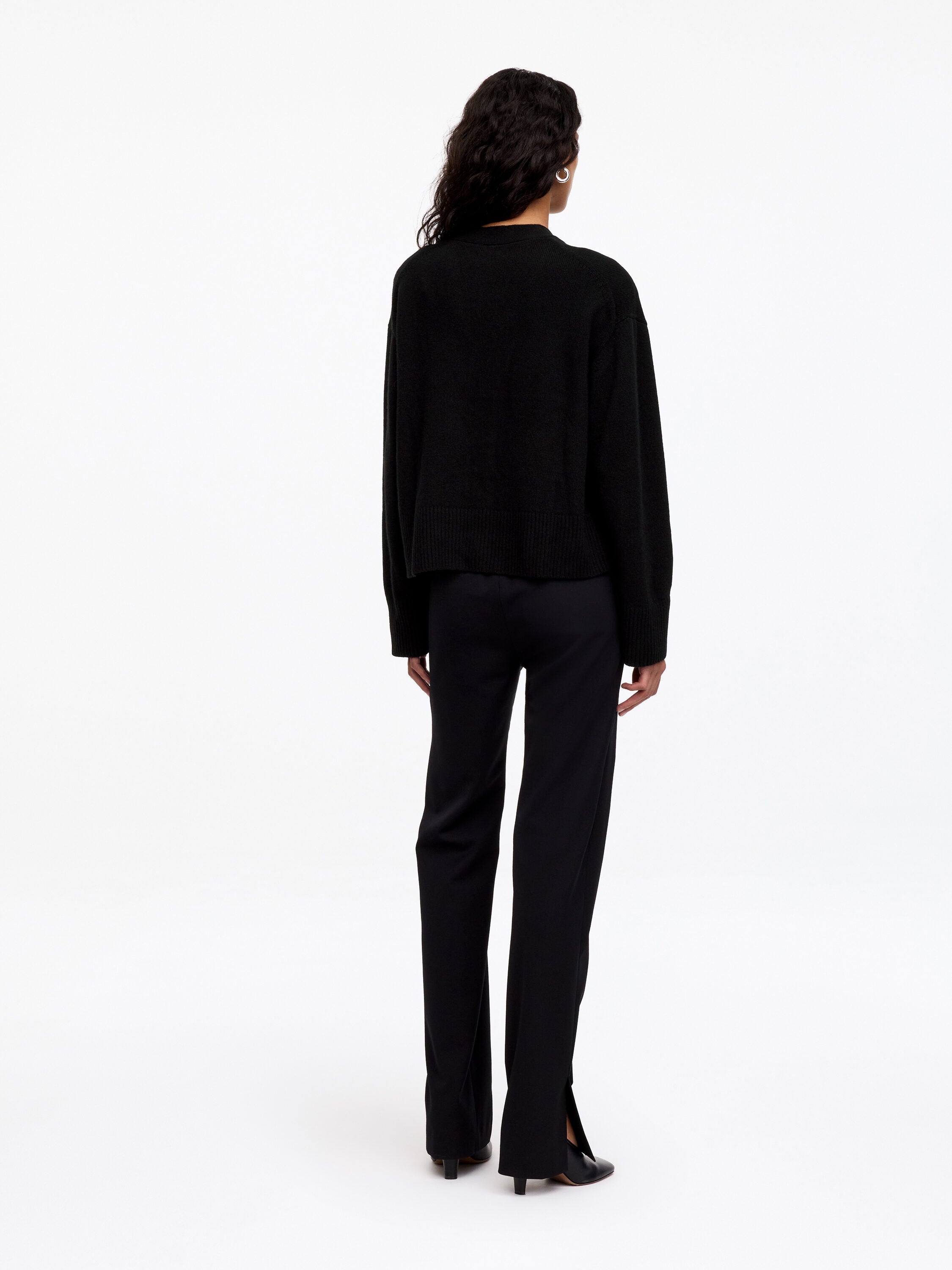 Cashmere V-Neck Cardigan - Black - Image 2