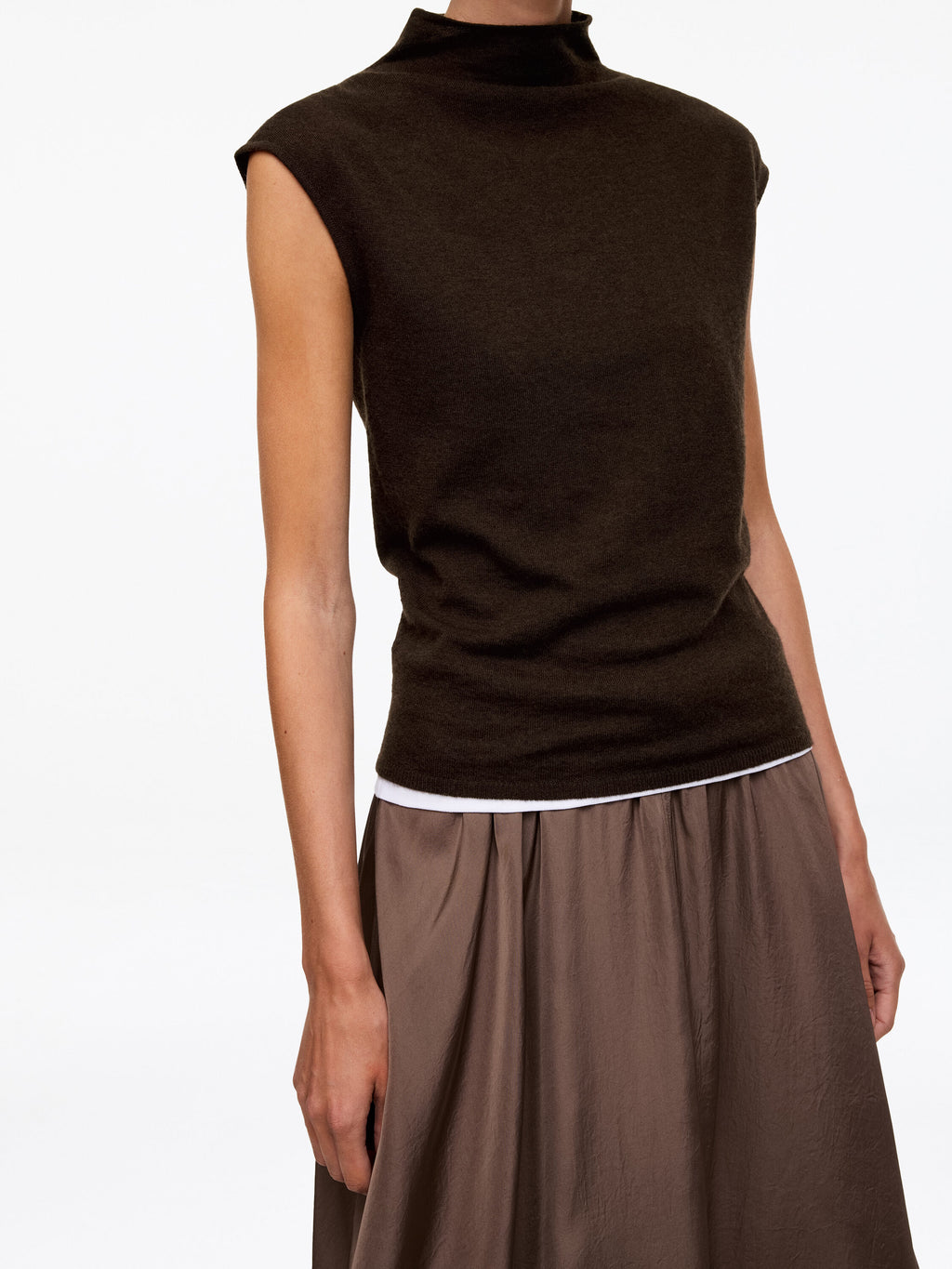 Pure Cashmere Mock-Neck Top - Brown - Image 4