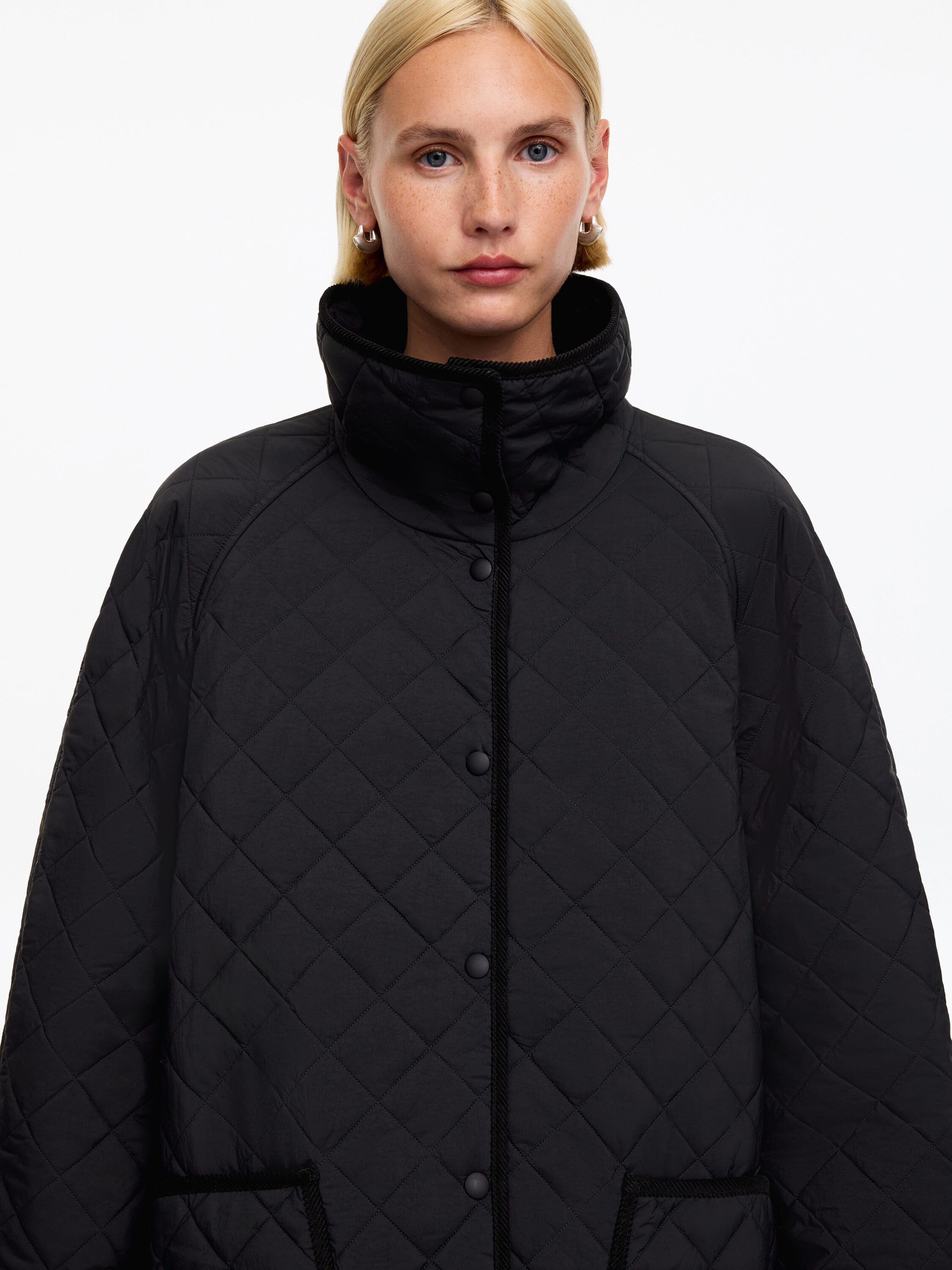 Relaxed Quilted Jacket - Black - Image 4