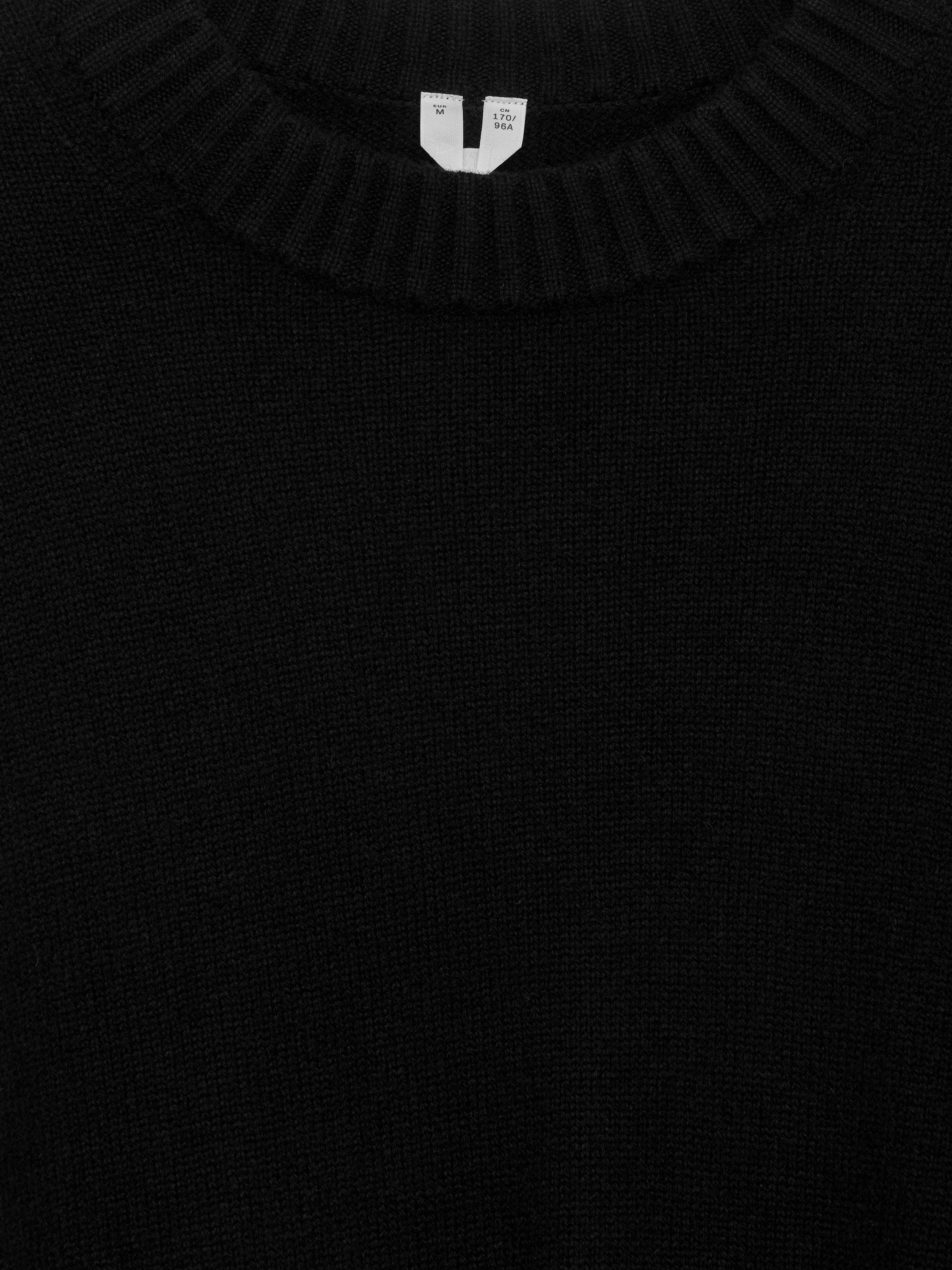 Oversized Pure Cashmere Jumper​ - Black - Image 7